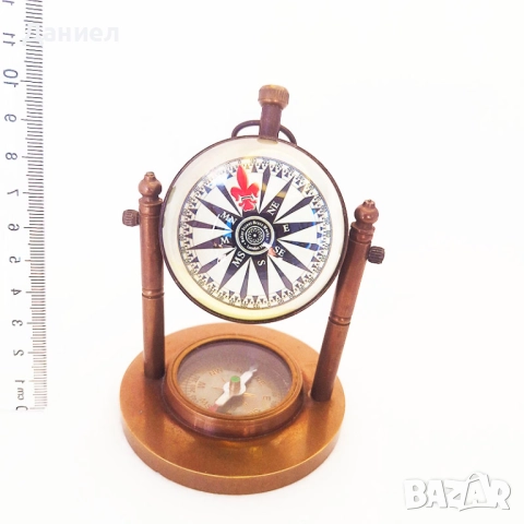 Часовник настолен от бронз с ретро дизайн и компас, снимка 2 - Подаръци за рожден ден - 46725959