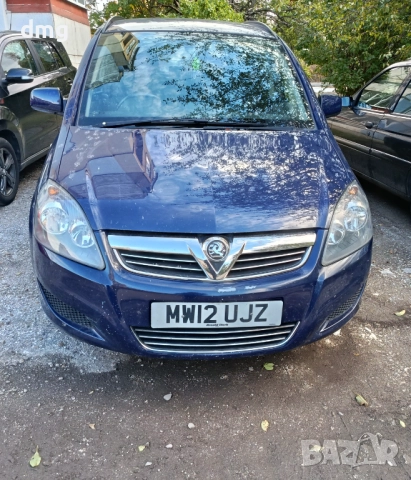 Опел Зафира 1.6 бензин, 2012г, снимка 6 - Автомобили и джипове - 52031032