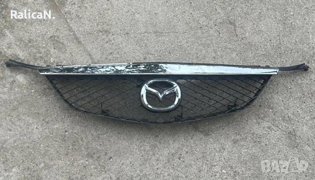 Предна/декоративна решетка за Mazda primacy 2002г.