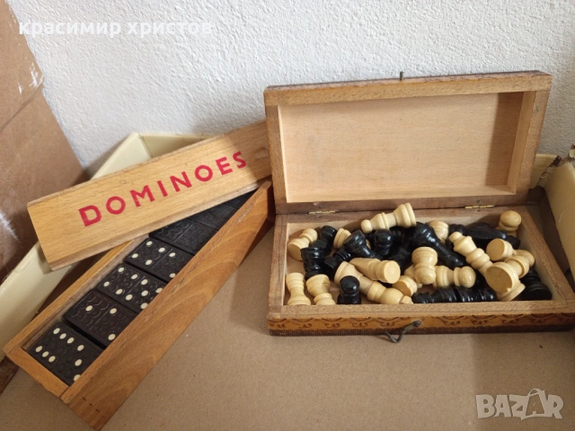 Стар шах и домино, снимка 2 - Антикварни и старинни предмети - 53580873