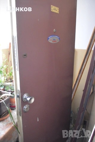 Метална врата, снимка 2 - Входни врати - 53061674