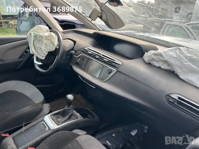 Ситроен C4 Пикасо 1,6hdi 116ps, снимка 9 - Автомобили и джипове - 52451820