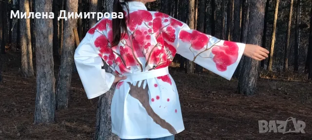 Ръчно рисувано сатенирано кимоно , снимка 8 - Сака - 48865711