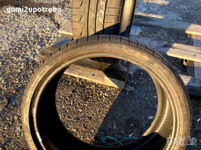 235/35/20 Pirelli Soto Zero 2019г 5,5-6мм, снимка 8 - Гуми и джанти - 43466016