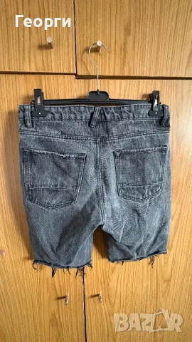 Скъсани дънки, снимка 2 - Дънки - 49350885