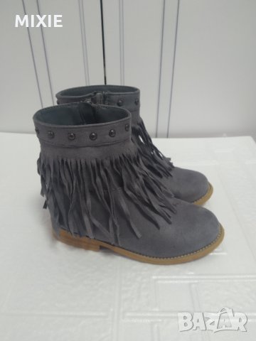 Отлични сиви детски боти с ресни, № 29, снимка 3 - Детски боти и ботуши - 32983883