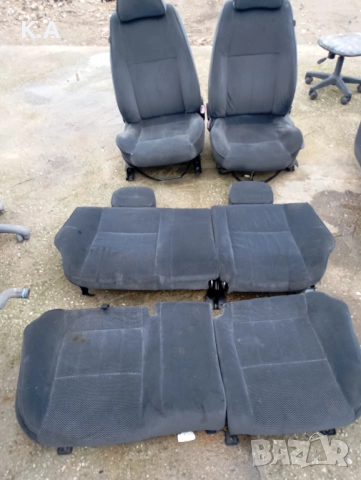 Салон / седалки Alfa Romeo 147 