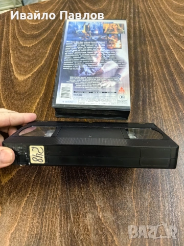 Видео касета Универсален Войник, снимка 2 - Екшън - 52700194