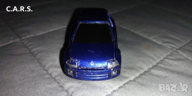 Clio V6 Renault Sport MAISTO Мащаб 1:64, снимка 6 - Колекции - 52508501