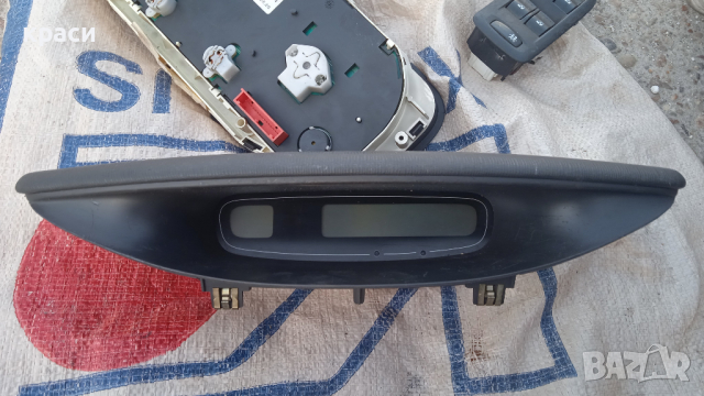 дисплей рено лагуна , снимка 2 - Части - 36540313