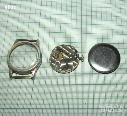 Часовник Победа, снимка 7 - Антикварни и старинни предмети - 53235050