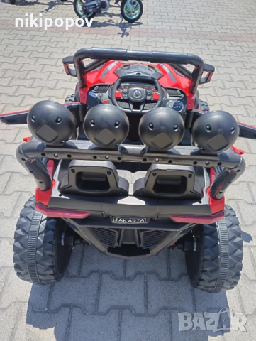 SAFARI двуместен акумулаторен джип JAKARTA 4x4 червен, снимка 10 - Детски велосипеди, триколки и коли - 53569417