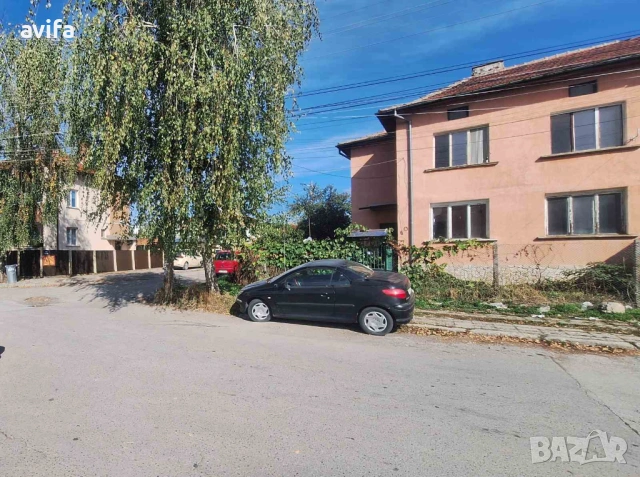 Къща в Елин Пелин, снимка 11 - Къщи - 53385148