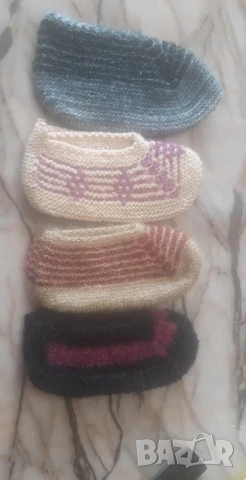 Различни дамски родопски терлици, снимка 3 - Дамски чорапи - 51144665