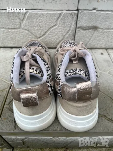 Дамски маратонки, снимка 3 - Маратонки - 49812871