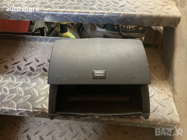 Дисплей Mercedes C Class W204. A20468009319F45. , снимка 2 - Части - 52439737