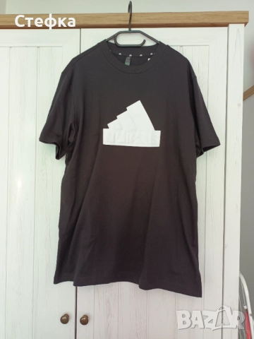 Нова мъжка тениска АДИДАС, размер М