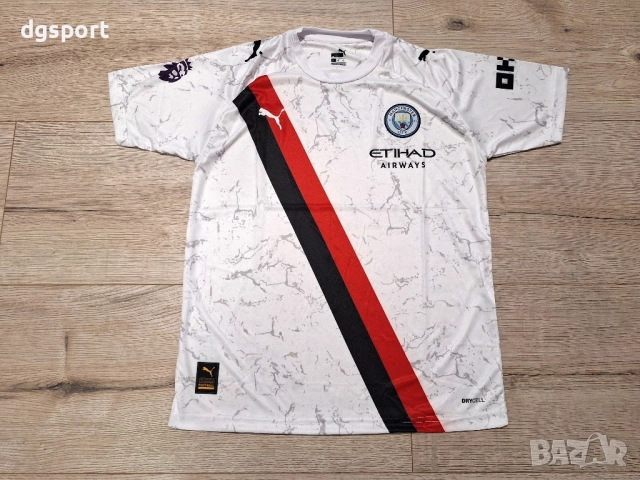 Футболна фланелка на Манчестър Сити сезон 25/26!