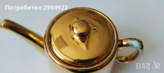 Порцеланов чайник Gold Royal Worcester форма 9 Размер 6 Произведен в Англия, снимка 3 - Антикварни и старинни предмети - 53440678