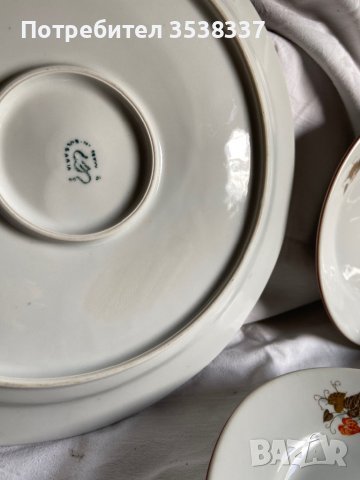 Голяма чиния/ плато с 6 малки чинии, есенни листа на Дянко Стефанов, ретро порцелан, снимка 6 - Сервизи - 39581837