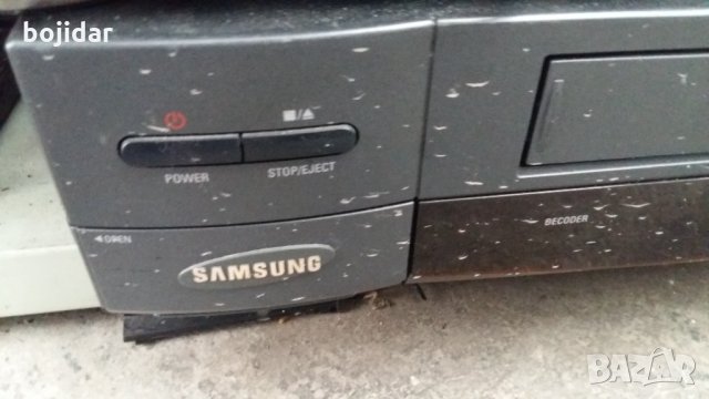 Видео рекордер SAMSUNG. Перфектен външен вид, снимка 3 - Плейъри, домашно кино, прожектори - 33148025