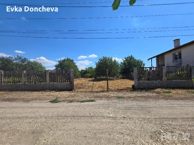 Парцел в центъра на с. Ряхово