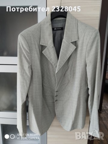 Сако, снимка 2 - Сака - 26992309