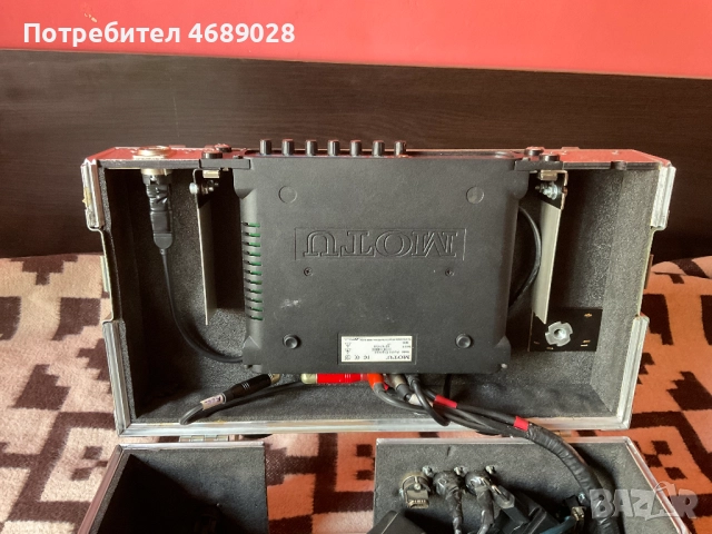 Продавам (Yamaha MGP-12X, Motu - Audio Express, TC Helicon Voicetone T1), снимка 7 - Аудиосистеми - 52865156