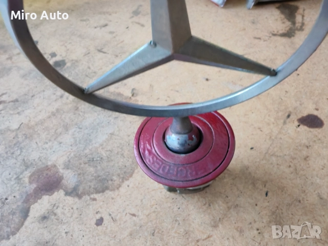 Емблема от Мерцедес W202, снимка 2 - Части - 52255061