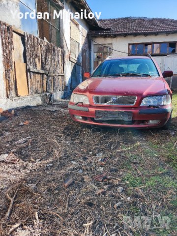 Волво v40 2.0i, снимка 1