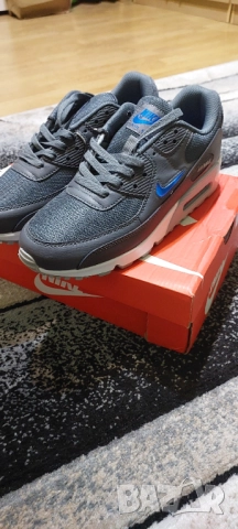 НОВИ! Оригинални маратонки Nike Air Max 90 grey 43 стелка 27.5см, снимка 2 - Спортни обувки - 49553024