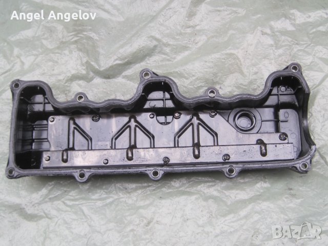 Капак клапани за Опел Астра Вектра Б 1,7 Исузу Opel Vectra B 1,7 Isuzu, снимка 1