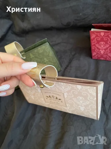 Подаръчни кутии тип чантичка НОВИ!, снимка 3 - Други - 50042357