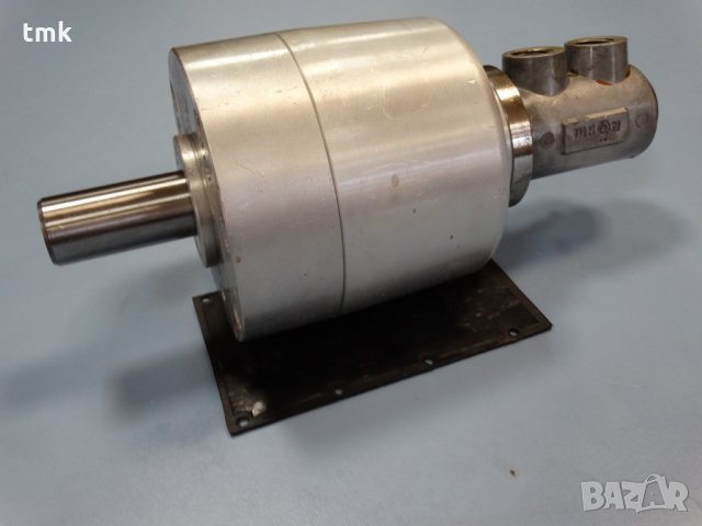 пневмозатегач RÖHM, снимка 5 - Резервни части за машини - 26883488