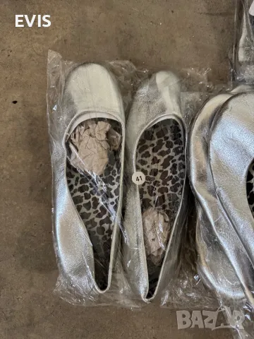 Сребристи дамски балеринки – нови, размер-37-42, снимка 2 - Дамски ежедневни обувки - 49929275