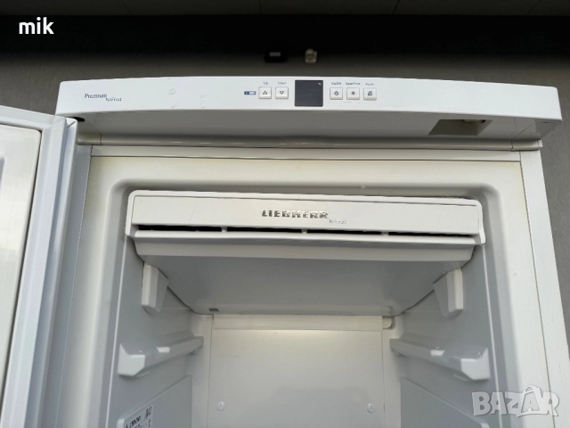 Фризер Либхер No Frost 185 см Като Нов, снимка 5 - Фризери - 52391278