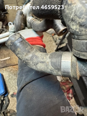 Комплект гумени водни съединение Ауди Audi A8 D4 H4 само за 100лв. 4h0265387k, снимка 4 - Части - 52540805