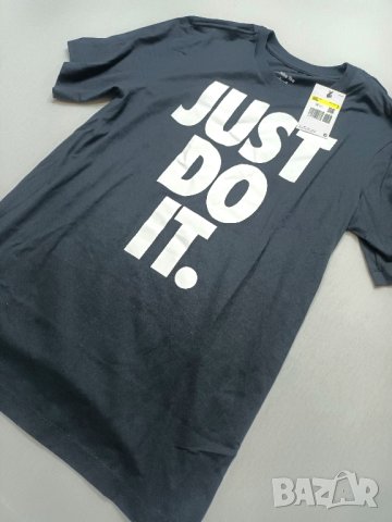 Нова Тениска Nike "Just Do It" размер S, снимка 2 - Тениски - 43430236