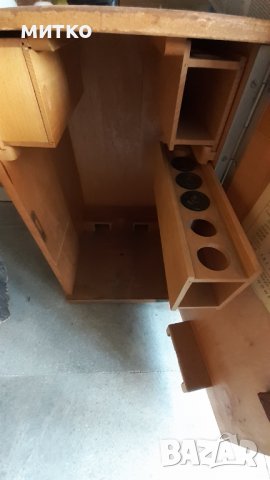 Стар микроскоп 1955 г, снимка 3 - Антикварни и старинни предмети - 37234966