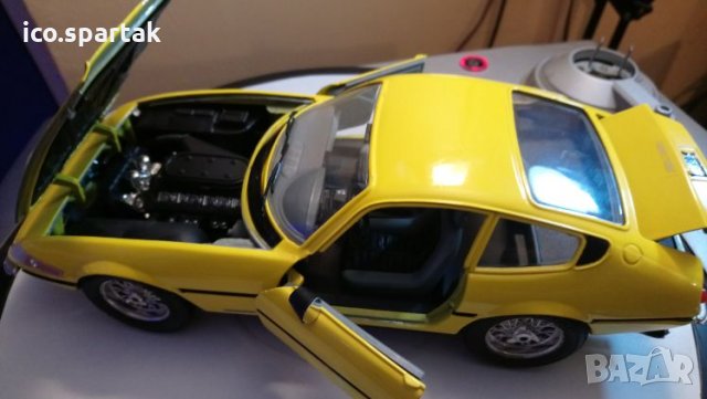 Метални колички 1:18 Ferrari 365 GTB 4 Daytona 1969-2броя, снимка 17 - Колекции - 27207593