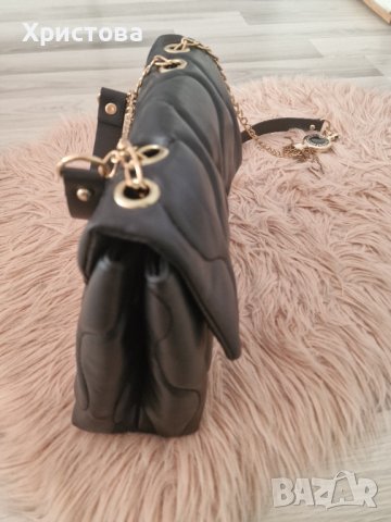 Нова кожена черна чанта - 20,00лв., снимка 4 - Чанти - 43146957