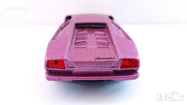 Lamborghini Diablo Maisto - Мащаб 1:40, снимка 3 - Колекции - 48209729