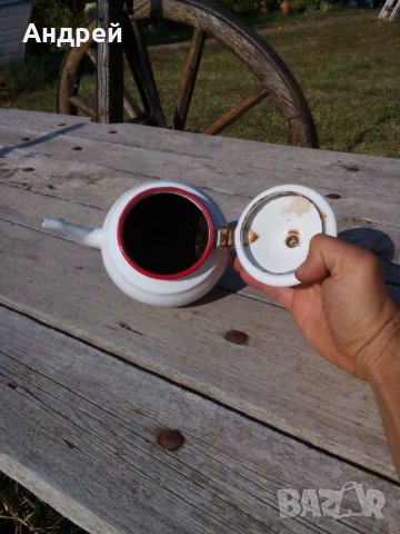 Стар емайлиран чайник #11, снимка 5 - Антикварни и старинни предмети - 26843513