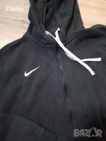 Горнище Nike, снимка 3 - Спортни дрехи, екипи - 52110677