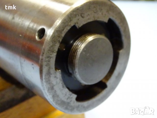 Шлайф-шпиндел Fischer UJ 70x300, снимка 9 - Резервни части за машини - 32762476