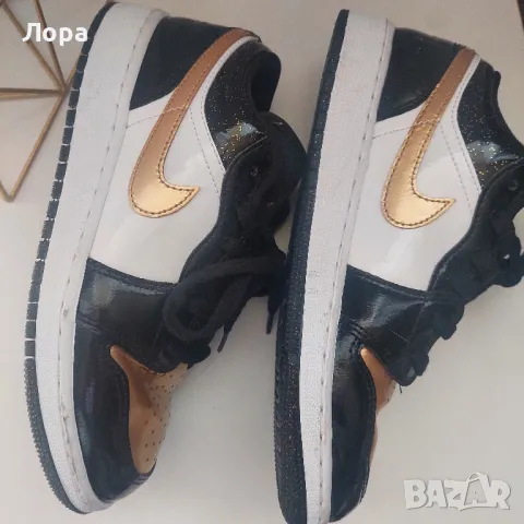 Дамски сникърси NIKE , снимка 4 - Маратонки - 49972962