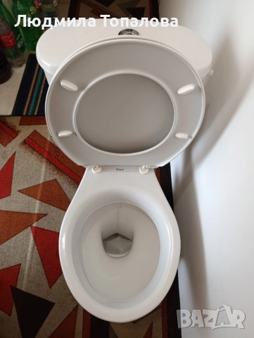 Продавам тоалетна с стенно казанче, снимка 10 - ВИК - 52492313