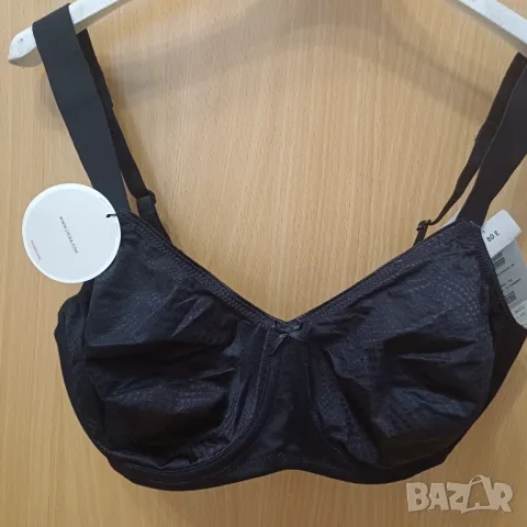 Сутиен Triumph  80 E нов, снимка 5 - Бельо - 50411490