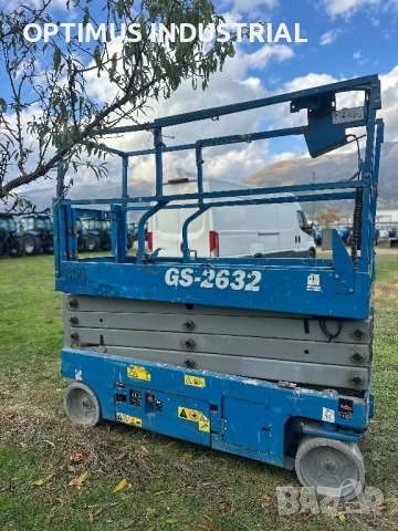 Ножична вишка GENIE GS2632 2018, снимка 2 - Индустриална техника - 52750414