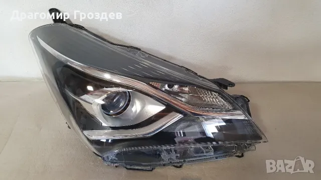 Оригинален десен фар за Toyota Yaris / Тойота Ярис  (2017-2020)